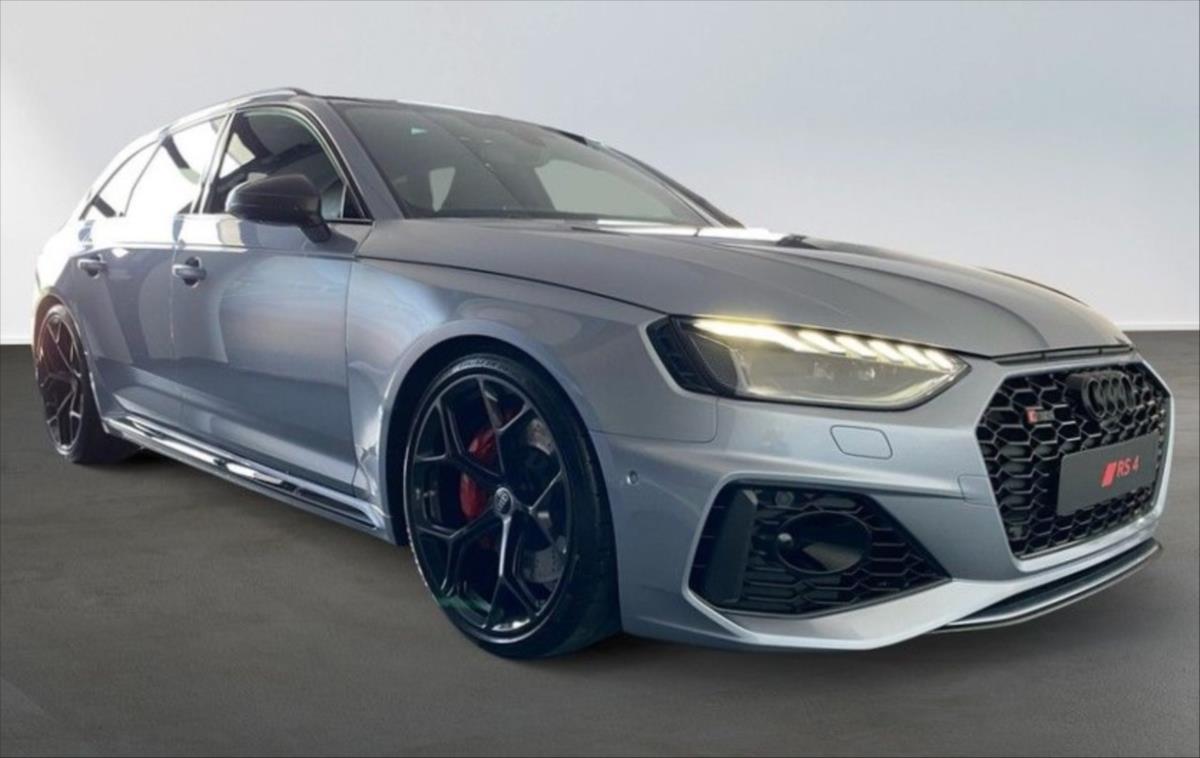 Audi RS 4 2,9 TFSi Competition Plus *CARBON*