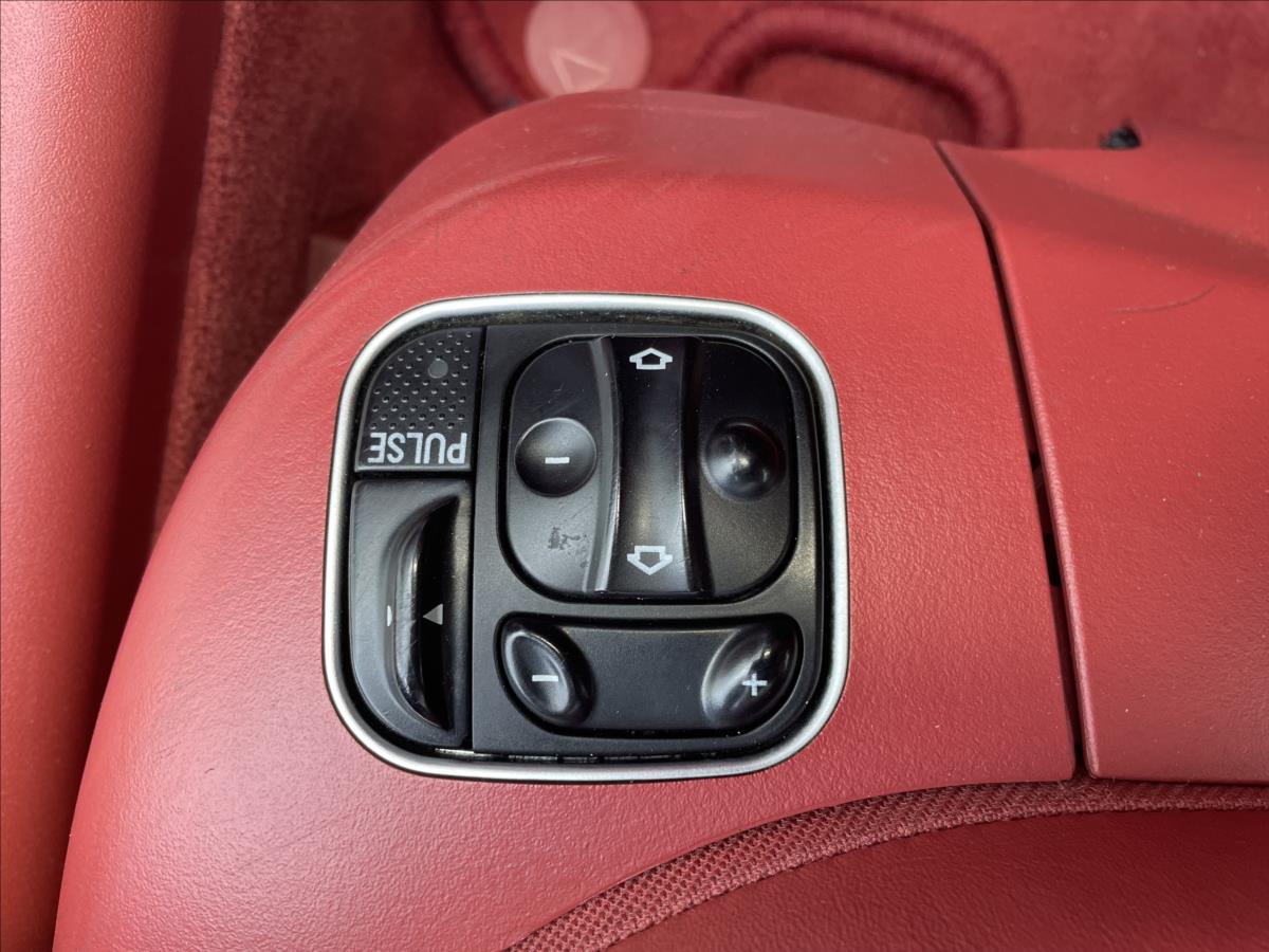 Mercedes-Benz SL, 2002