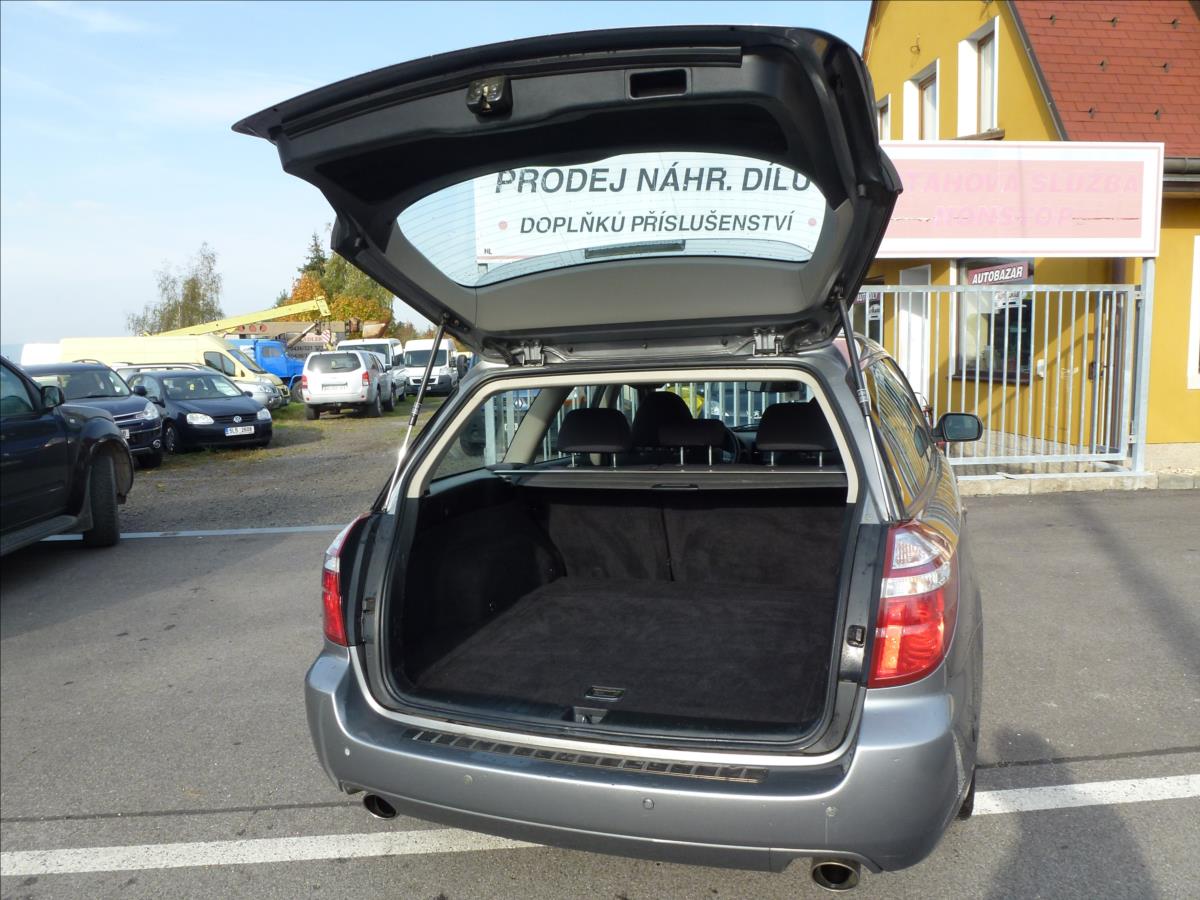 Subaru Legacy, 2009