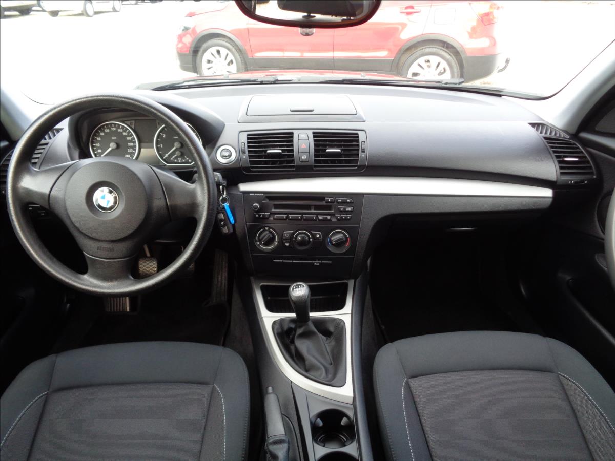 BMW Řada 1 2,0i 90 kW