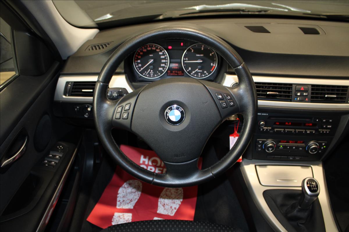 BMW 320d*xDrive*135kW*Manuál*