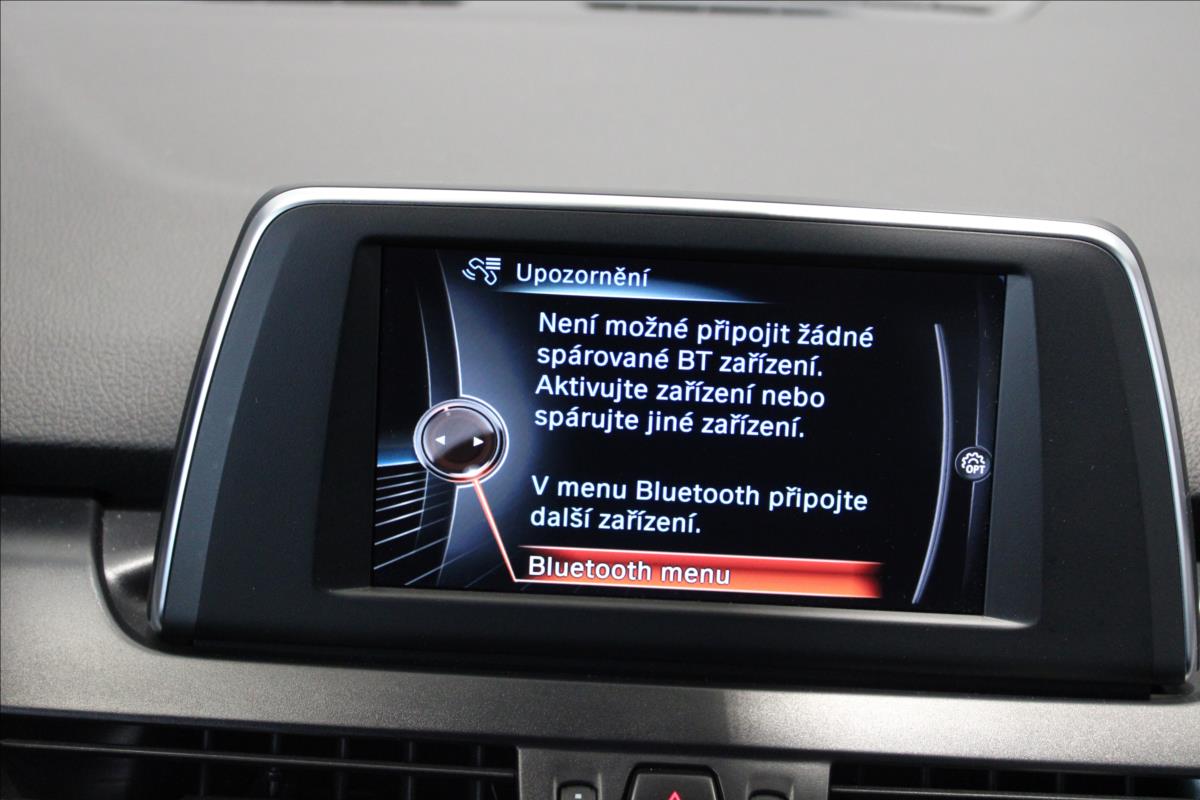 BMW 216d*ActiveTourer**Manuál*162Tkm*PDC*