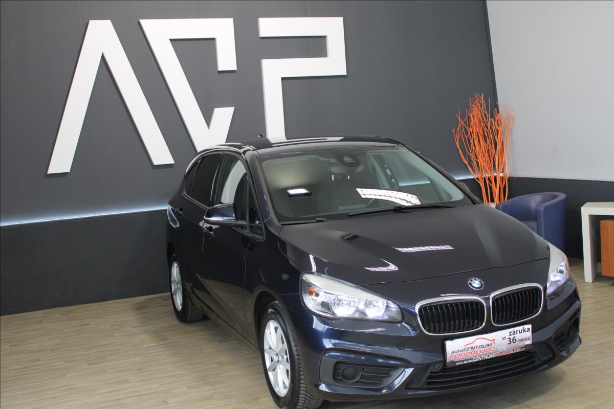 BMW 216d*ActiveTourer**Manuál*162Tkm*PDC*
