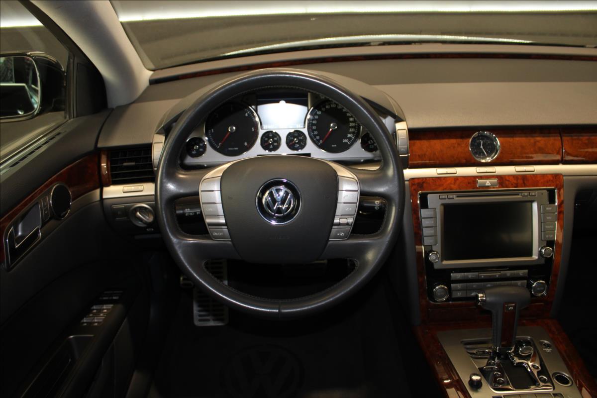 Volkswagen 3,0TDI*4M*LED*4xVýhřev*