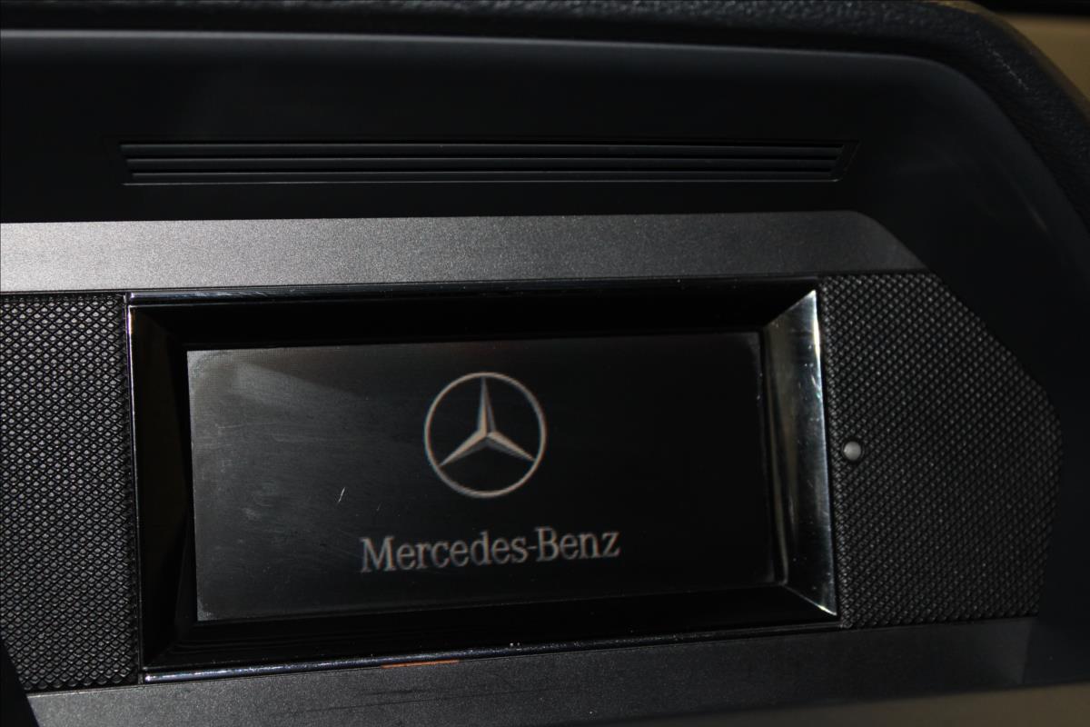 Mercedes-Benz 280i*170kW*4Matic*PDC*VÝHŘEV