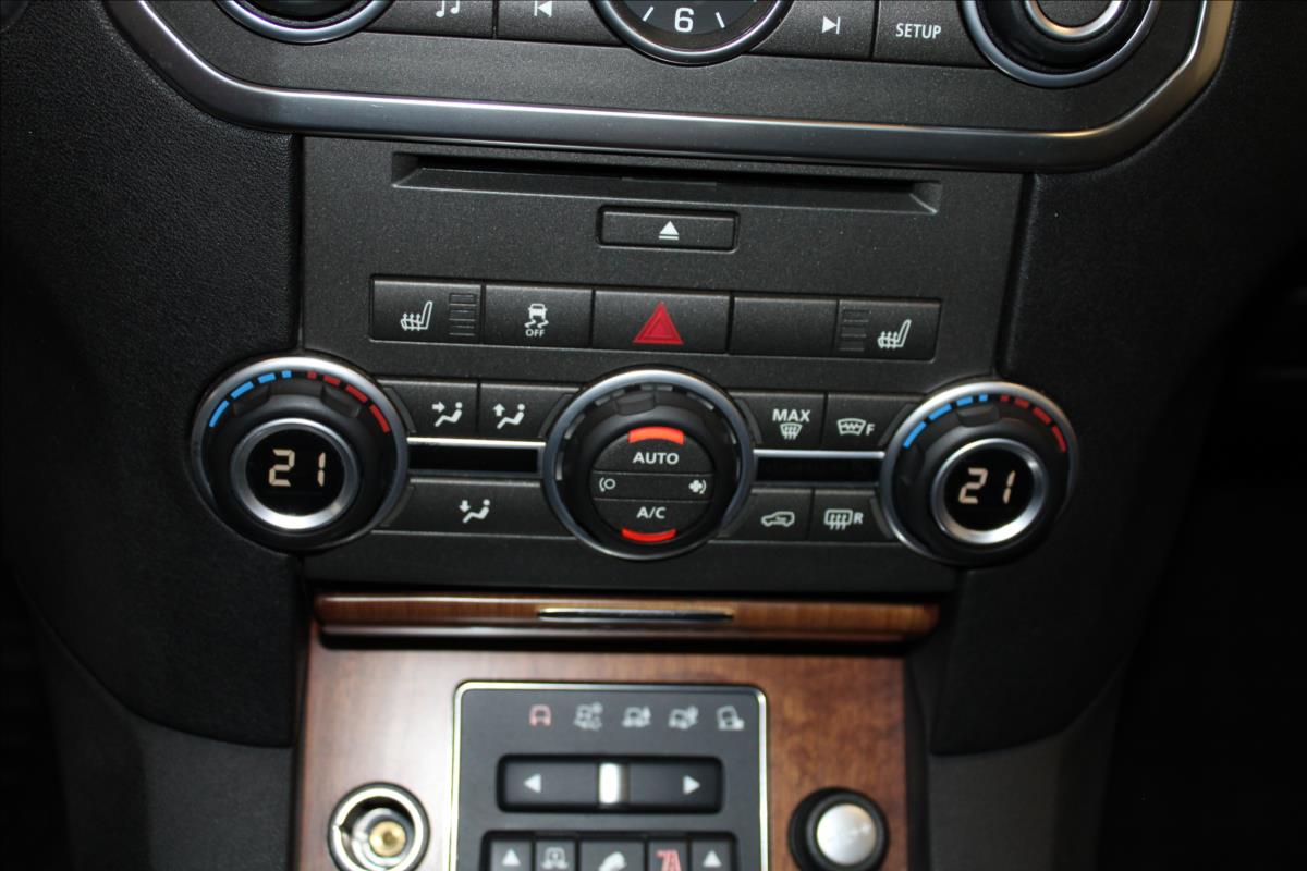 Land Rover 3,0SDV6*ČR*DPH*4XVÝHŘEV*KŮŽE*