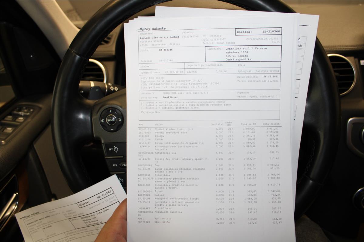 Land Rover 3,0SDV6*ČR*DPH*4XVÝHŘEV*KŮŽE*