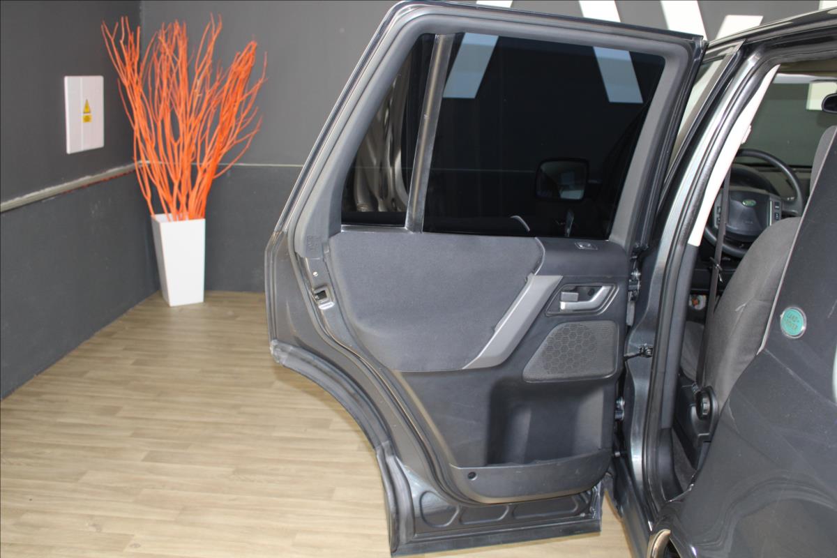 Land Rover 2,2TD4*SE*AT*Navi*PDC*