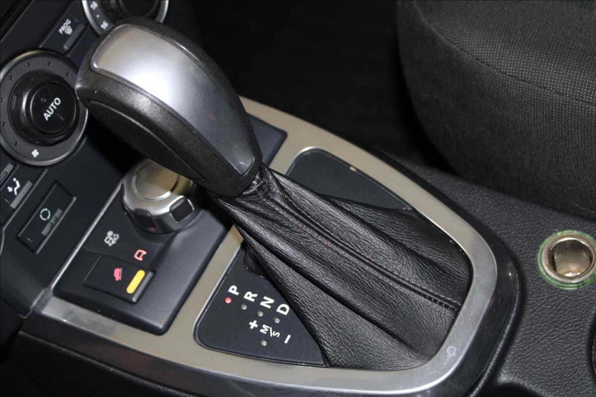 Land Rover 2,2TD4*SE*AT*Navi*PDC*