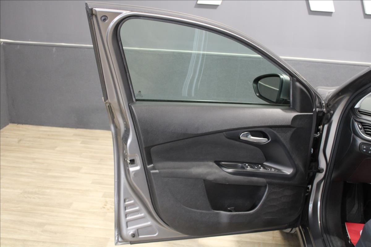 Fiat 1,6JTD-M*88KW*Navi*ACC*PDC*