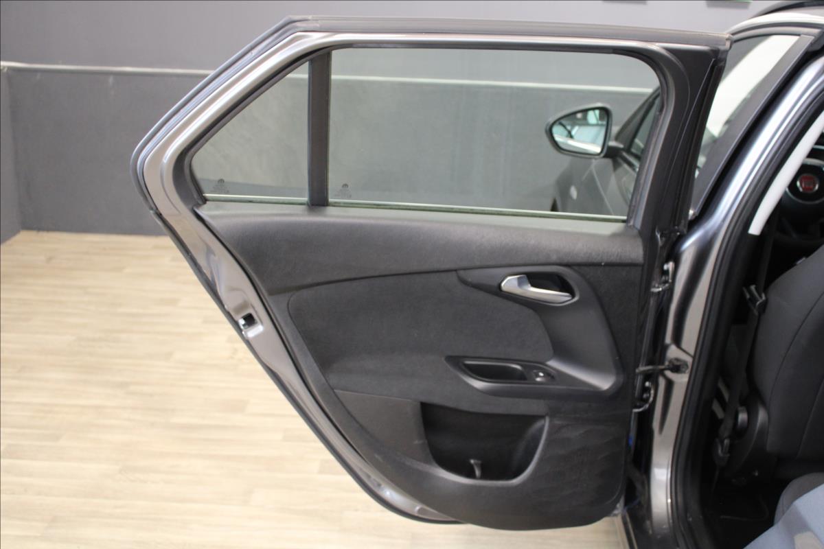 Fiat 1,6JTD-M*88KW*Navi*ACC*PDC*