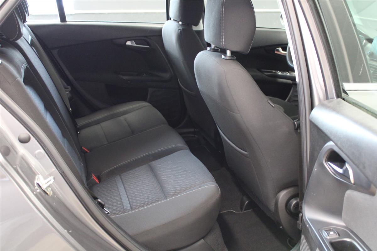 Fiat 1,6JTD-M*88KW*Navi*ACC*PDC*