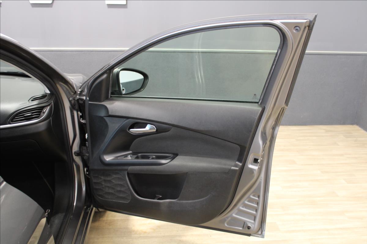 Fiat 1,6JTD-M*88KW*Navi*ACC*PDC*