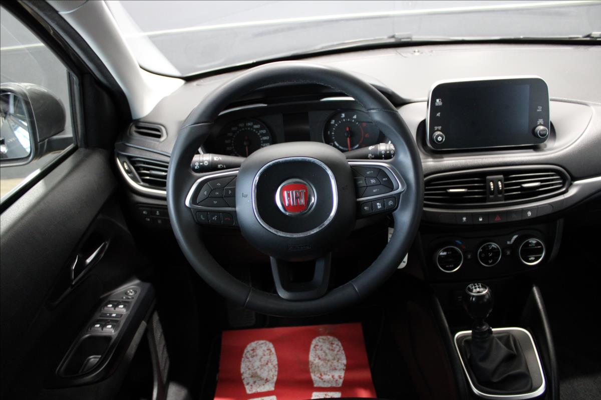 Fiat 1,6JTD-M*88KW*Navi*ACC*PDC*