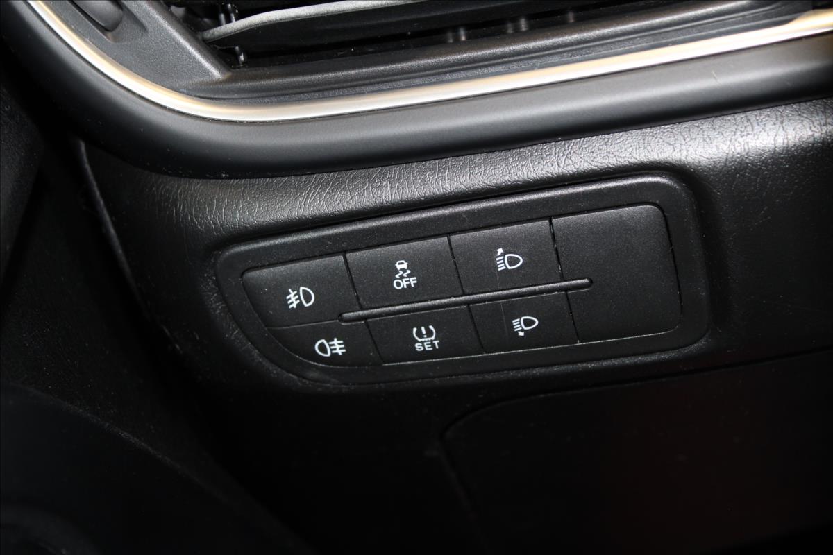 Fiat 1,6JTD-M*88KW*Navi*ACC*PDC*