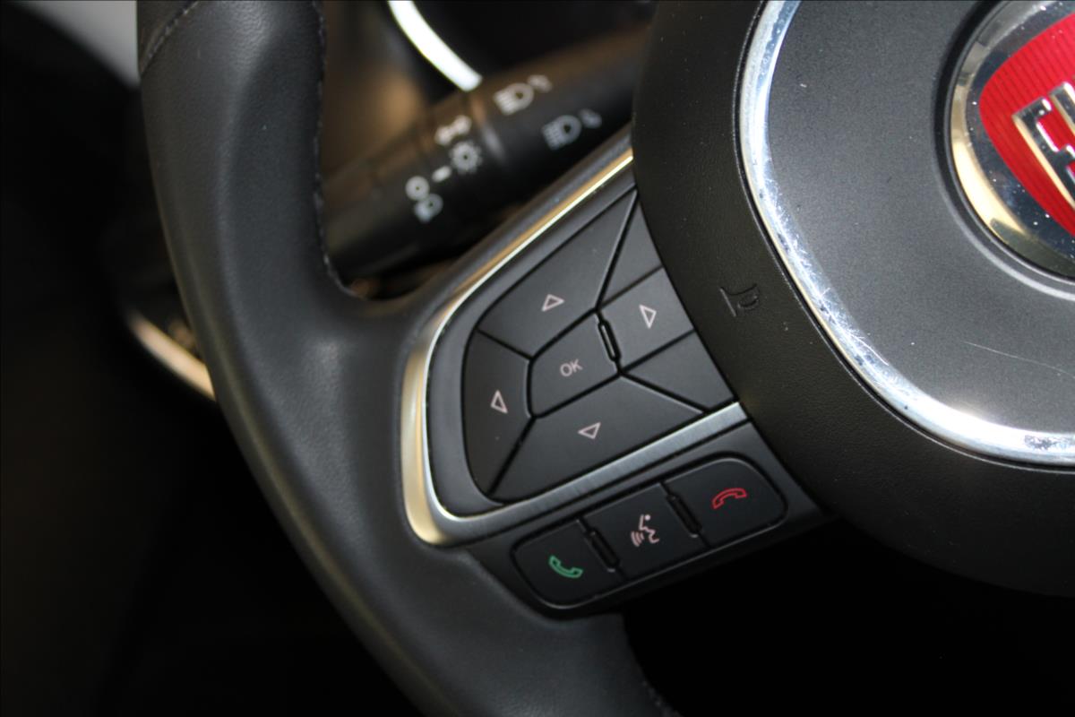 Fiat 1,6JTD-M*88KW*Navi*ACC*PDC*