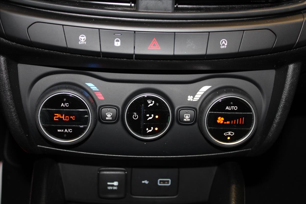 Fiat 1,6JTD-M*88KW*Navi*ACC*PDC*