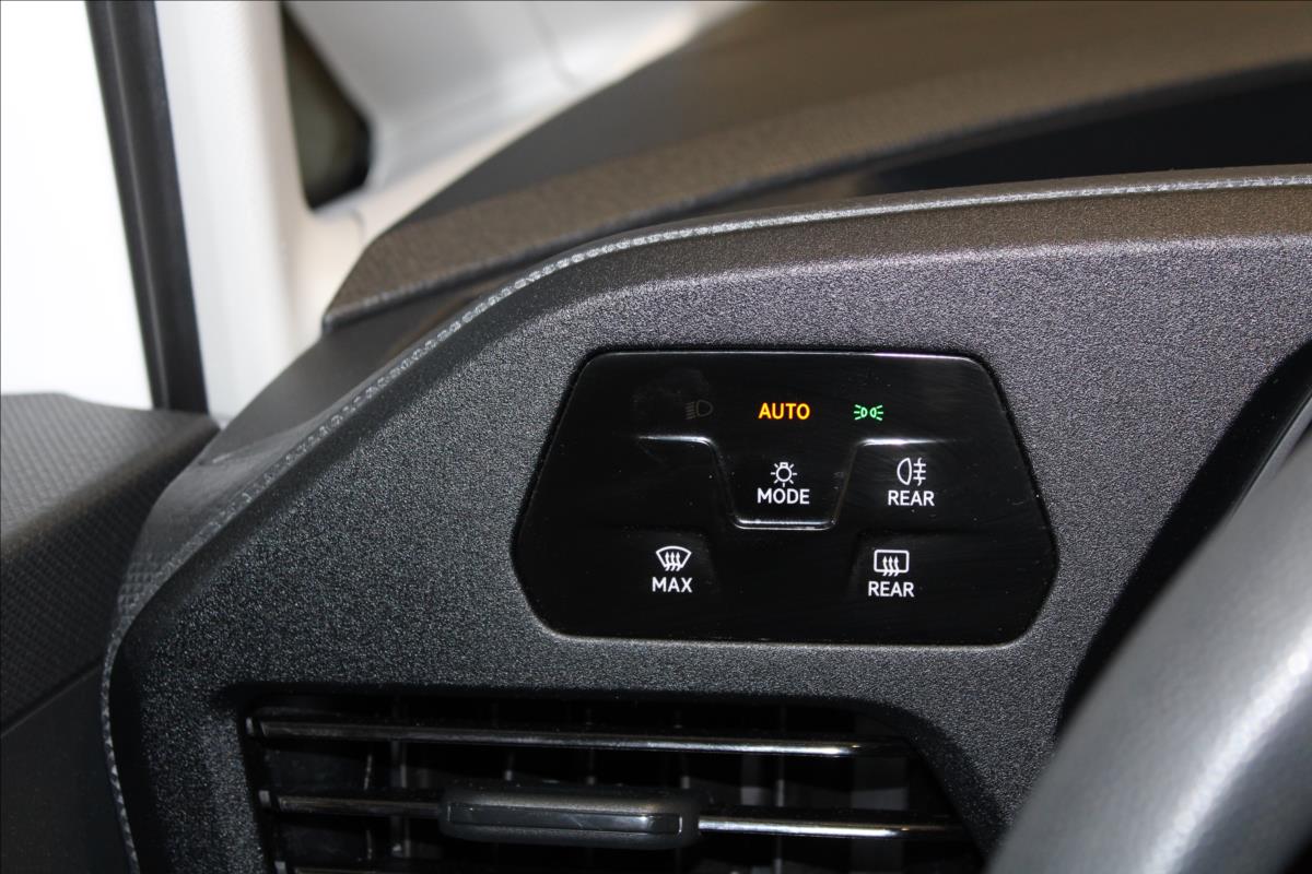 Volkswagen 2,0TDI*7-Míst*DPH*75Tkm*Serviska*