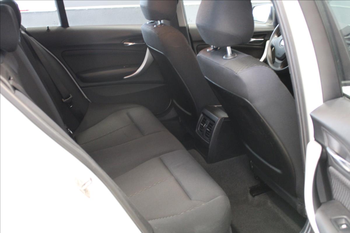 BMW 118d*Manuál*Sport*Digiklima*