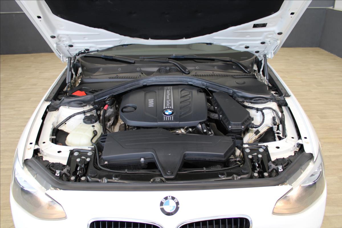 BMW 118d*Manuál*Sport*Digiklima*