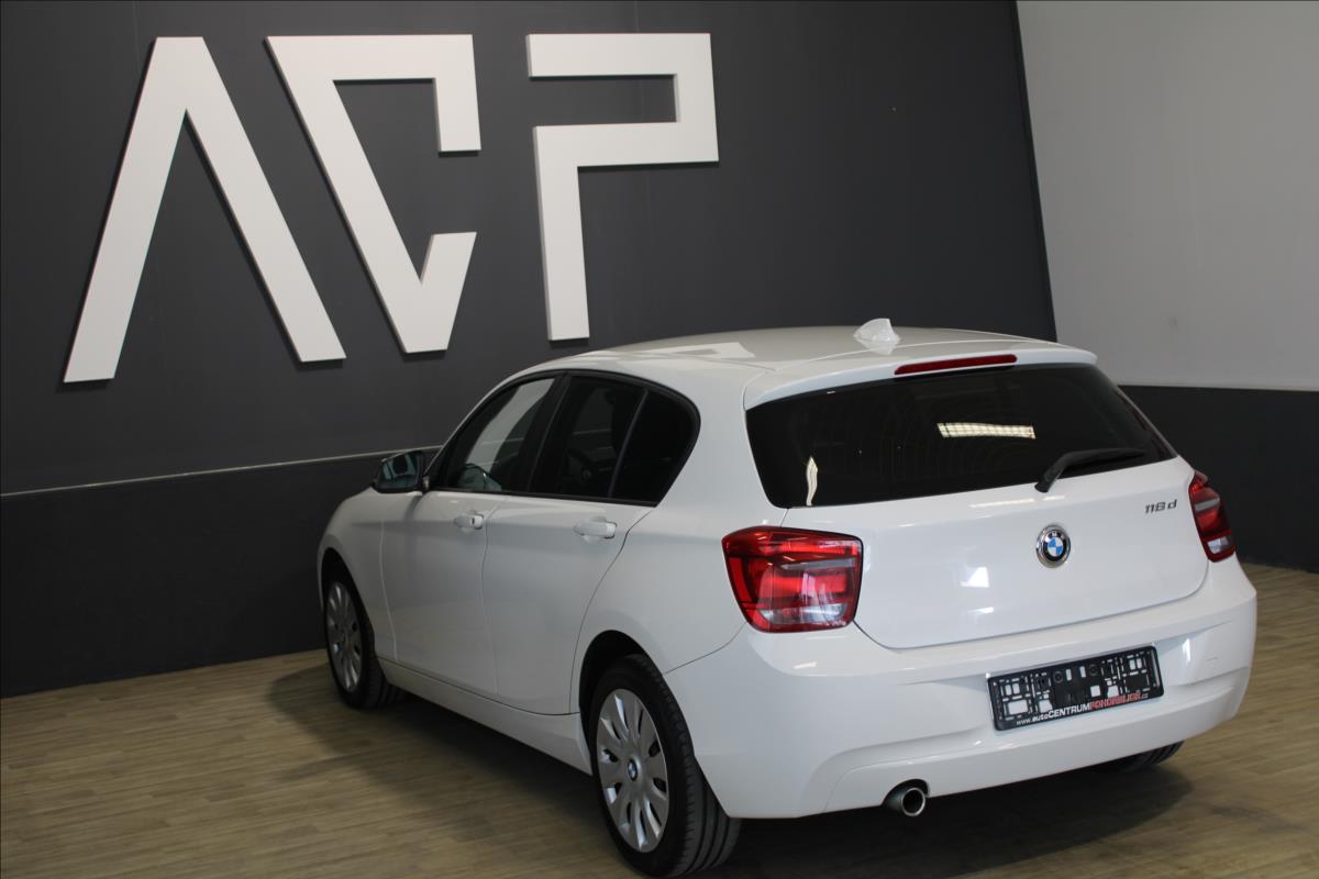 BMW 118d*Manuál*Sport*Digiklima*