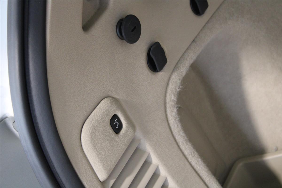 Jeep 3,0CRDI*FULL*LED*ACC*Kůže*