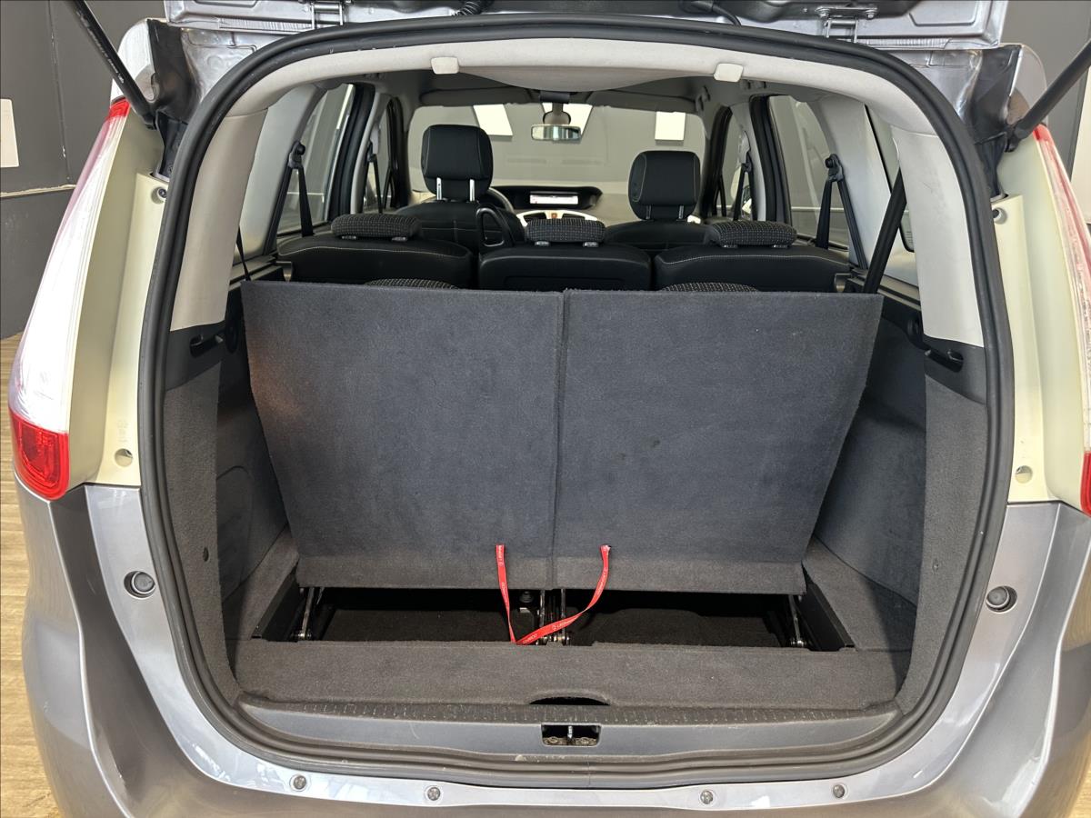 Renault 1,5*DCI*7-Míst*81KW*Digiklima*