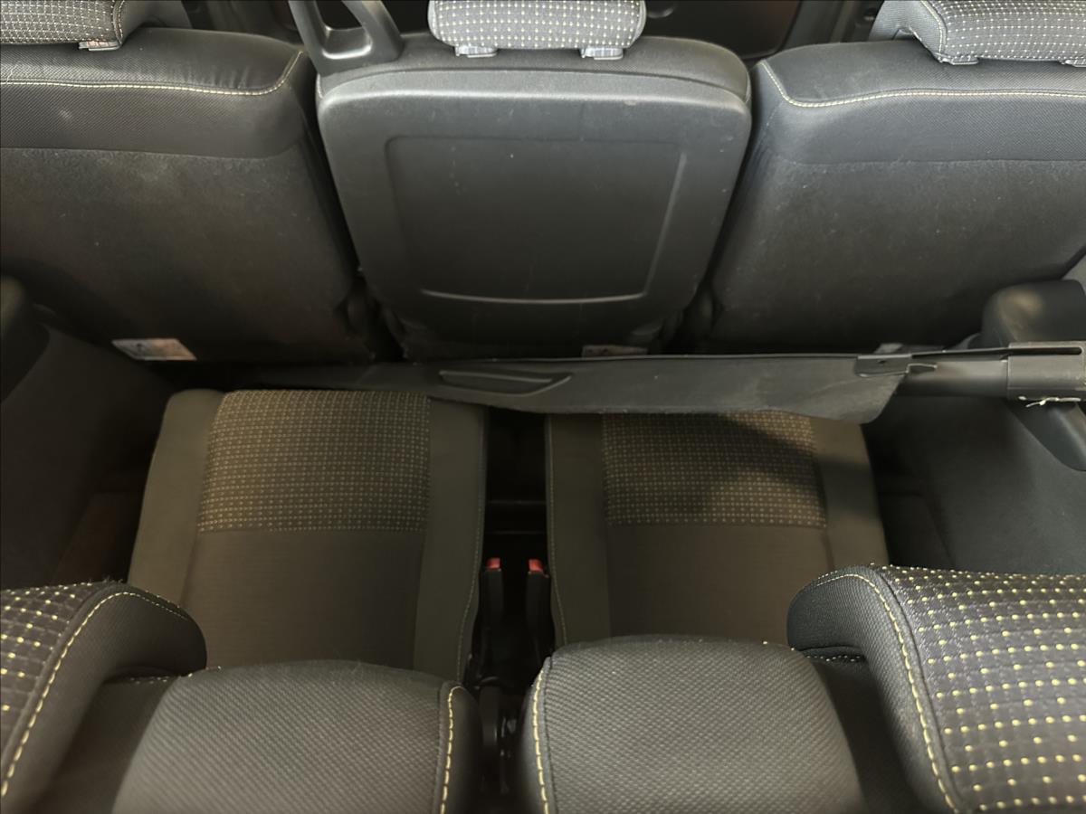 Renault 1,5*DCI*7-Míst*81KW*Digiklima*