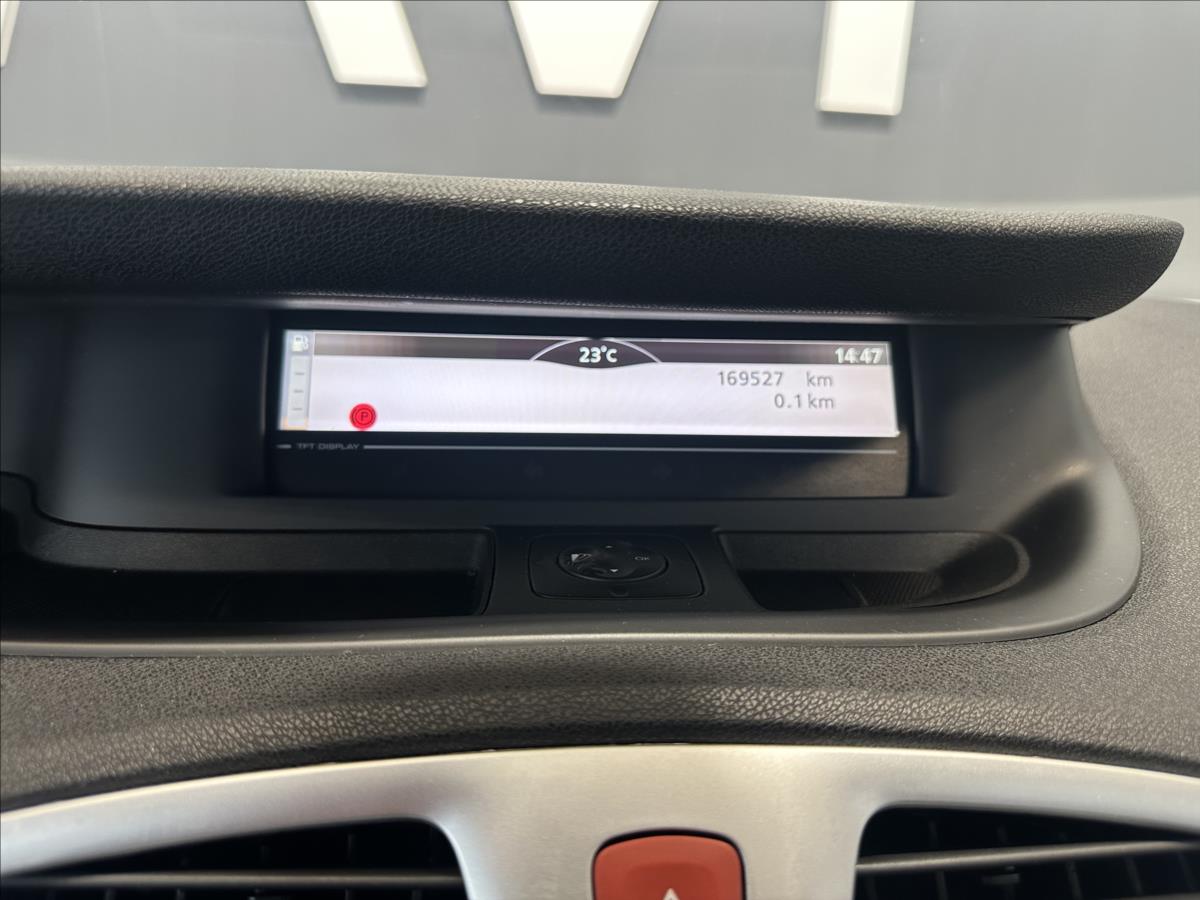 Renault 1,5*DCI*7-Míst*81KW*Digiklima*