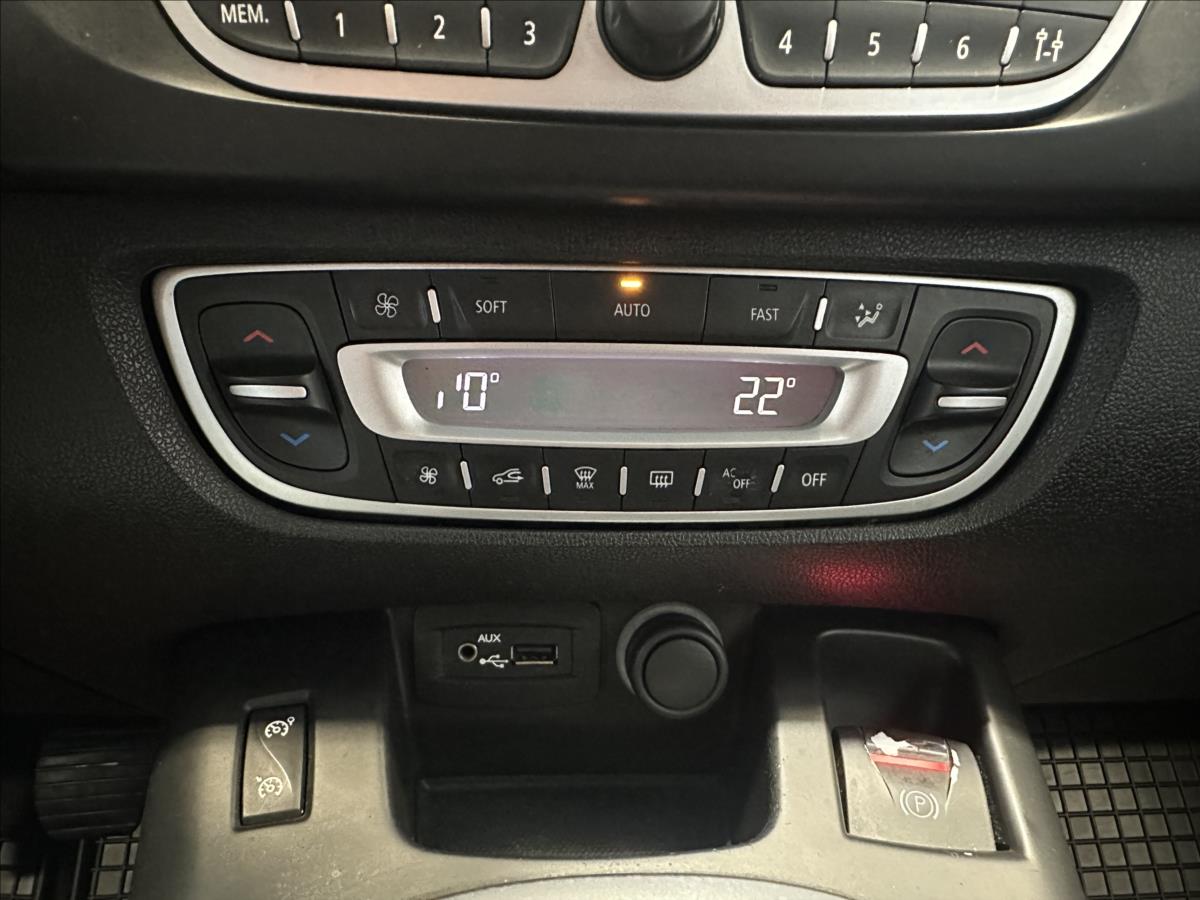 Renault 1,5*DCI*7-Míst*81KW*Digiklima*