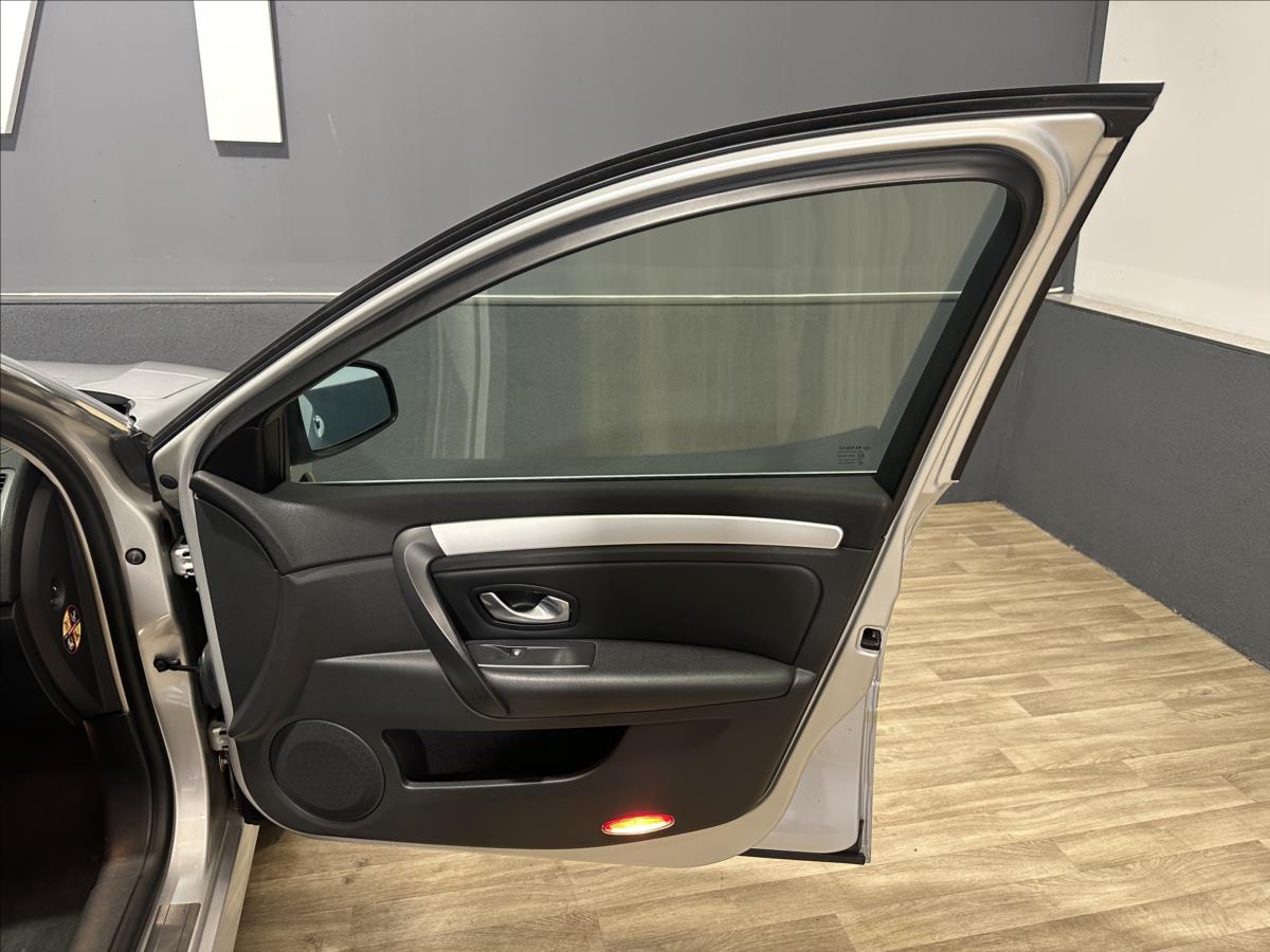 Renault 2,0DCI*GT*Manuál*Alcantara*