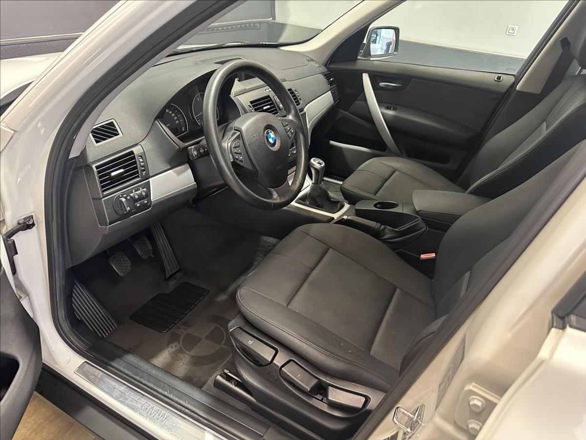 BMW *18D*X-Drive*Manuál*105KW*