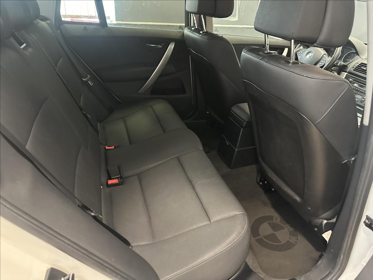BMW *18D*X-Drive*Manuál*105KW*