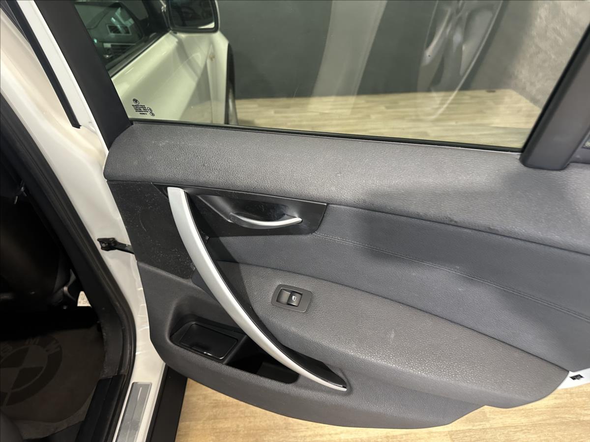 BMW *18D*X-Drive*Manuál*105KW*