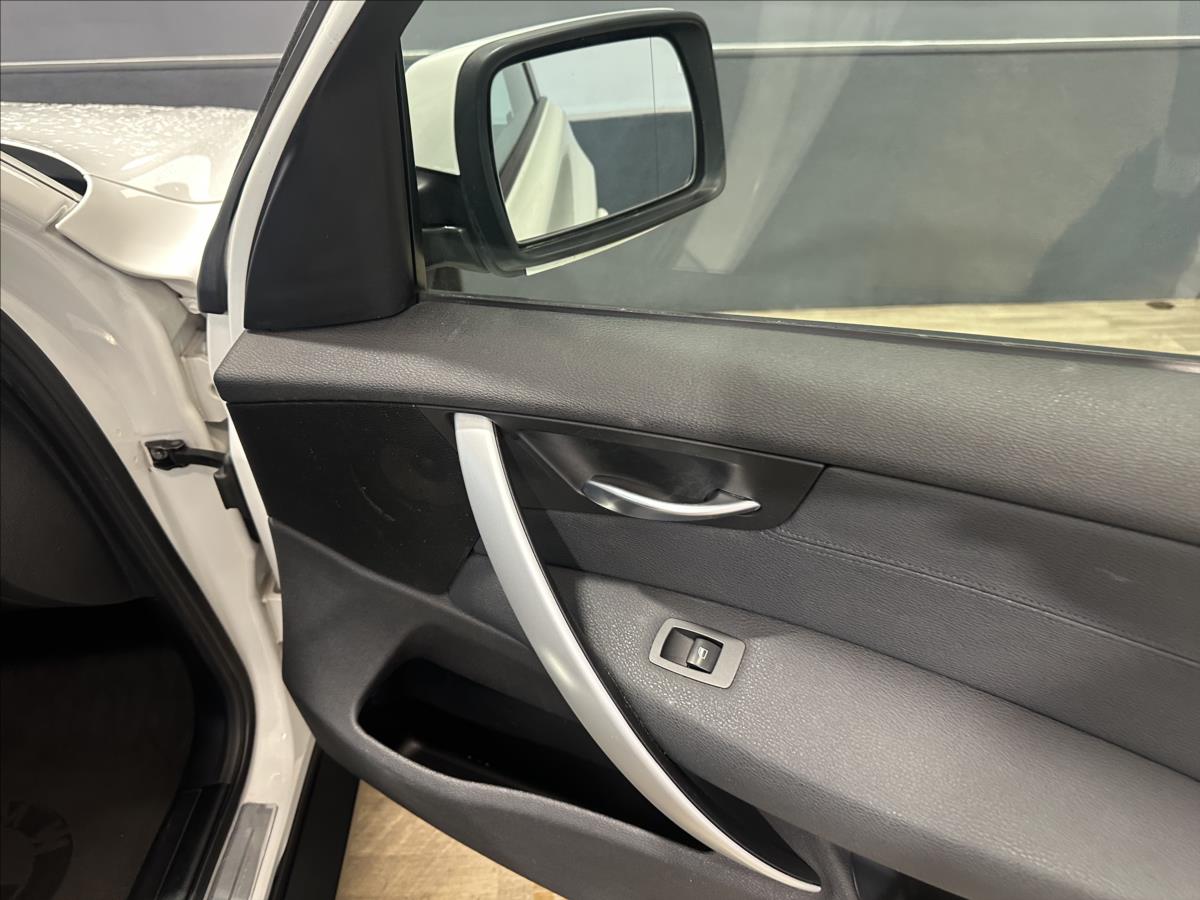 BMW *18D*X-Drive*Manuál*105KW*