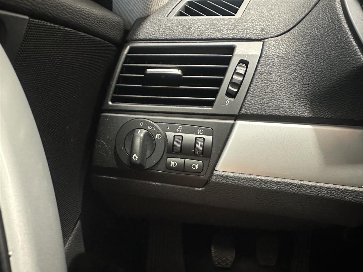 BMW *18D*X-Drive*Manuál*105KW*