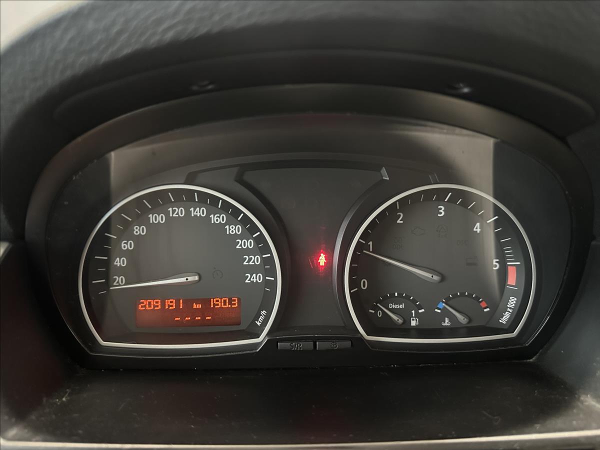 BMW *18D*X-Drive*Manuál*105KW*