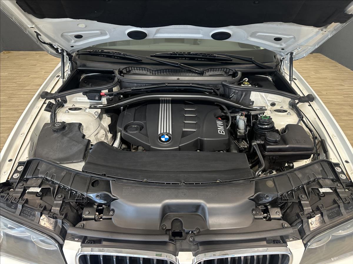 BMW *18D*X-Drive*Manuál*105KW*