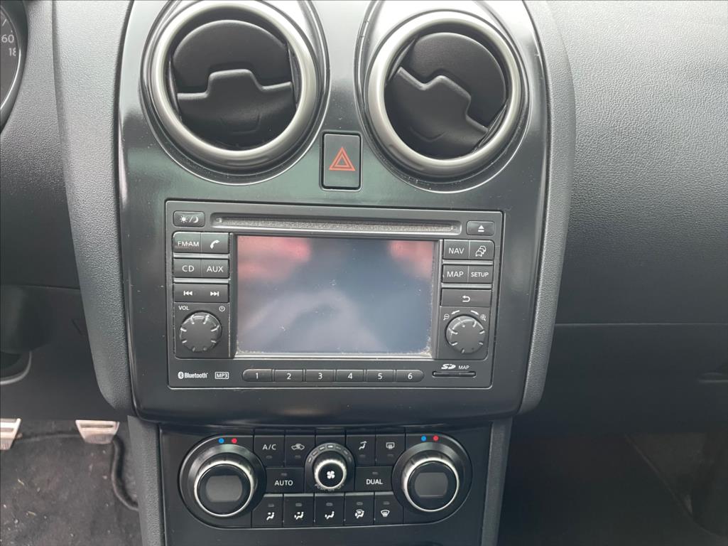 Nissan Qashqai, 2011