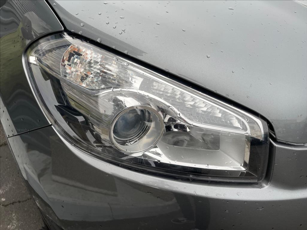 Nissan Qashqai, 2011