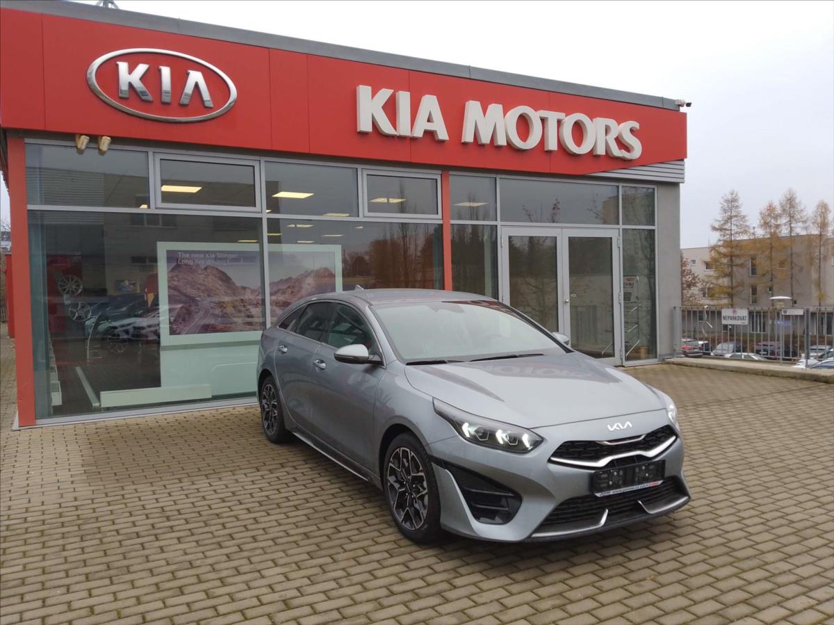 Kia ProCeed 1,5 T-GDi GPF 7DCT GT LINE PLUS (2  AKCE PEMM