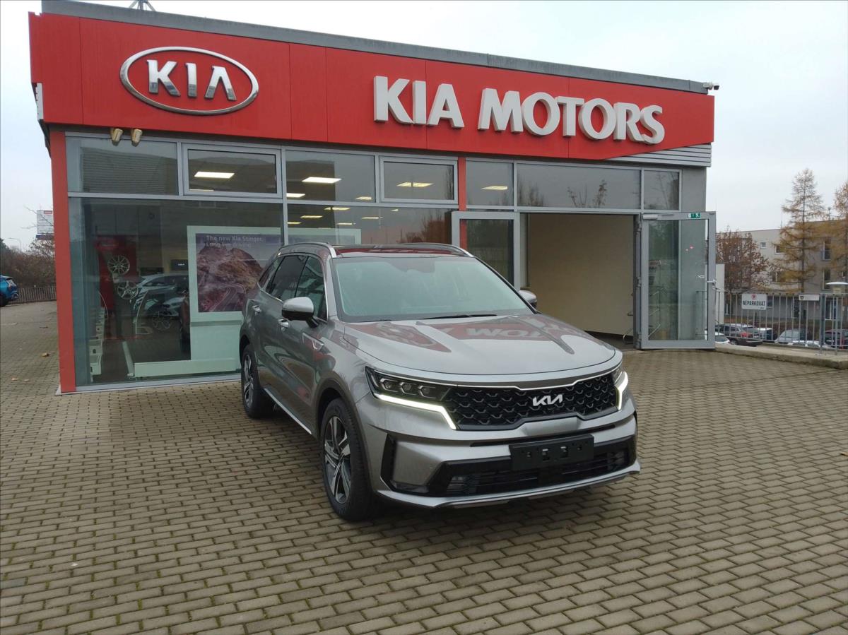 Kia Sorento 7P 1,6 T-GDi GPF HEV 4x4  AKCE PEMM