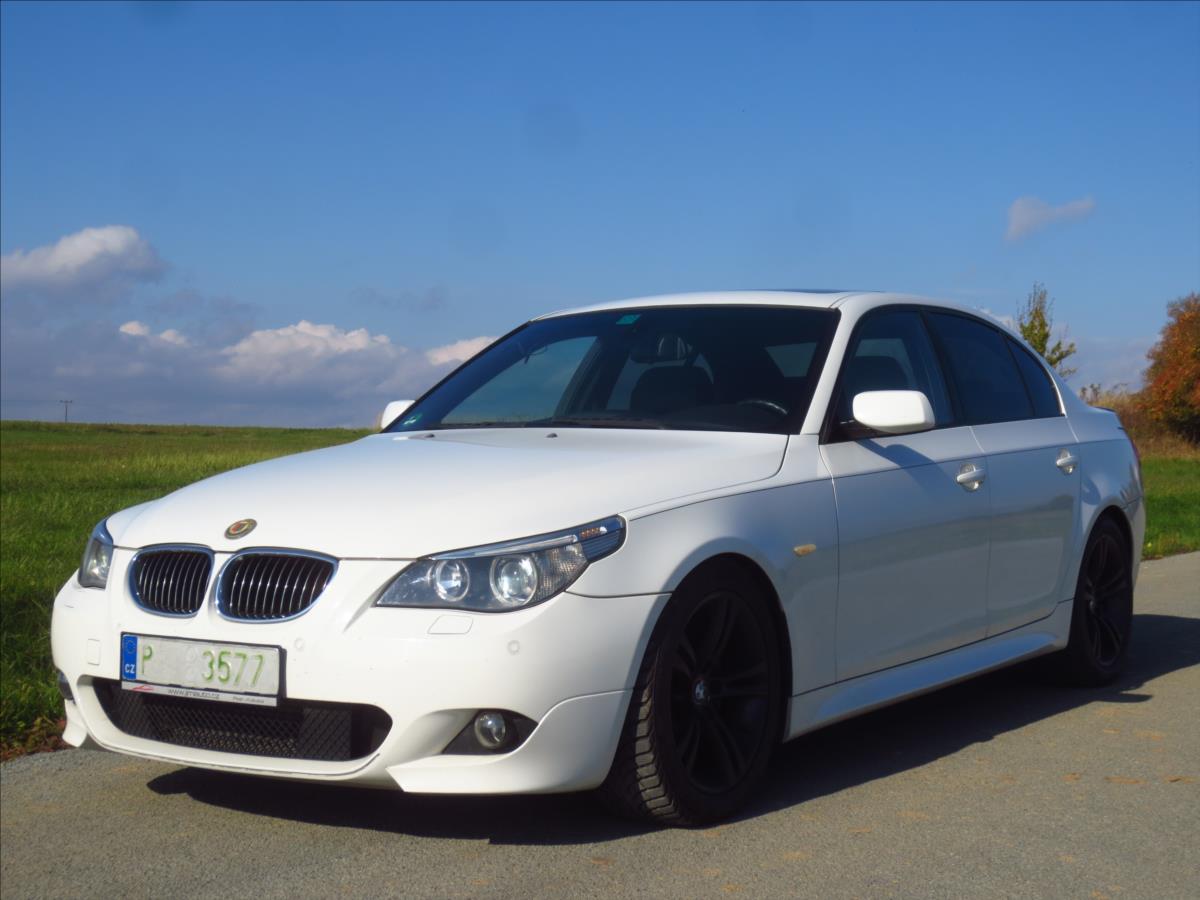 BMW ada 5 4,8   550i V8