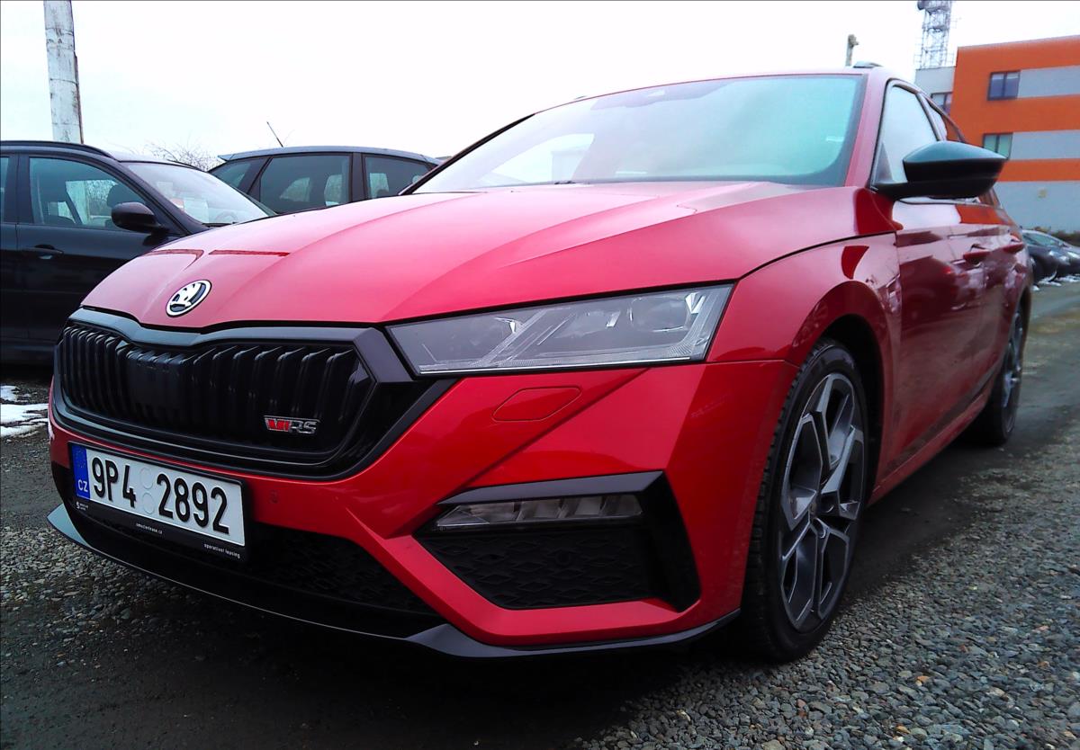 koda Octavia 2,0   TDI RS PVOD R TOP STAV
