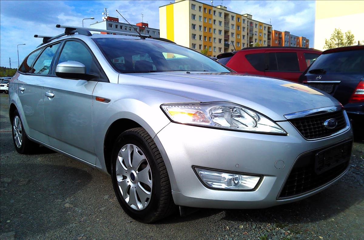 Ford Mondeo 2,0   i 16V CARVING - VCARSKO