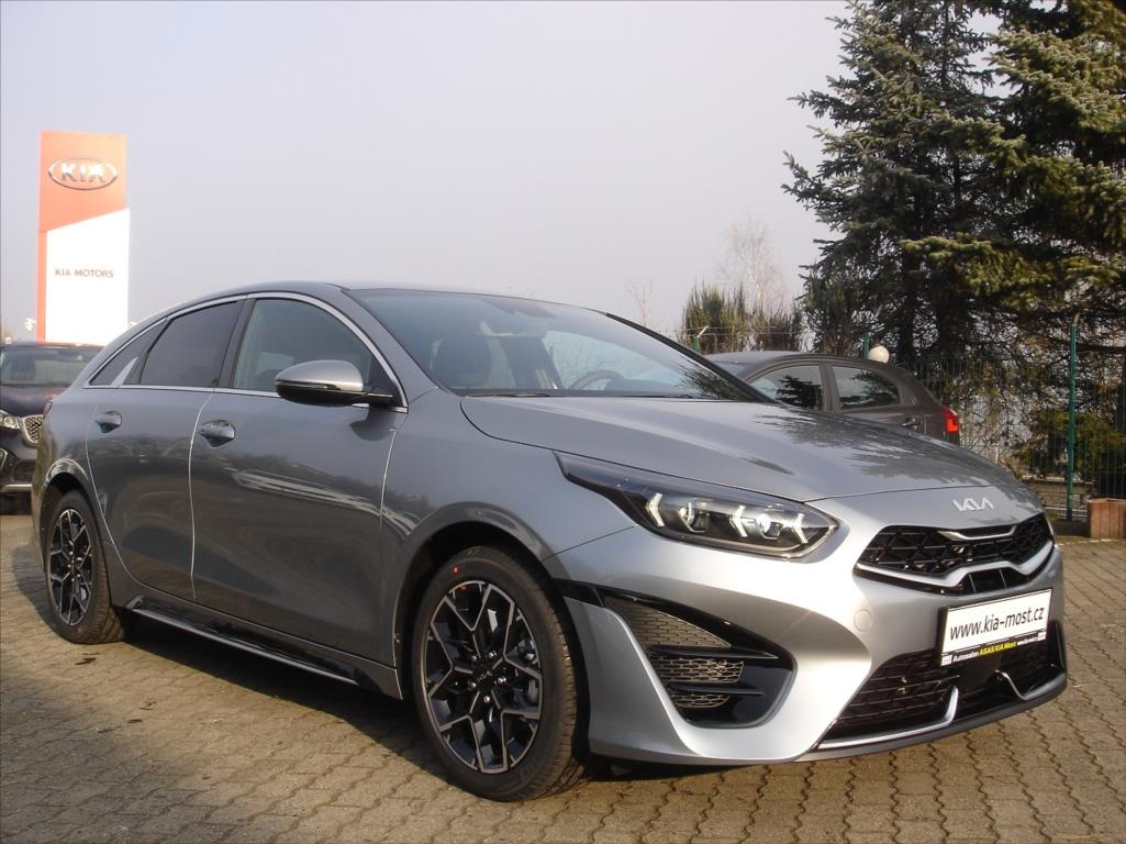 Kia ProCeed 1.5 T-GDi GT Line Plus SLEVA