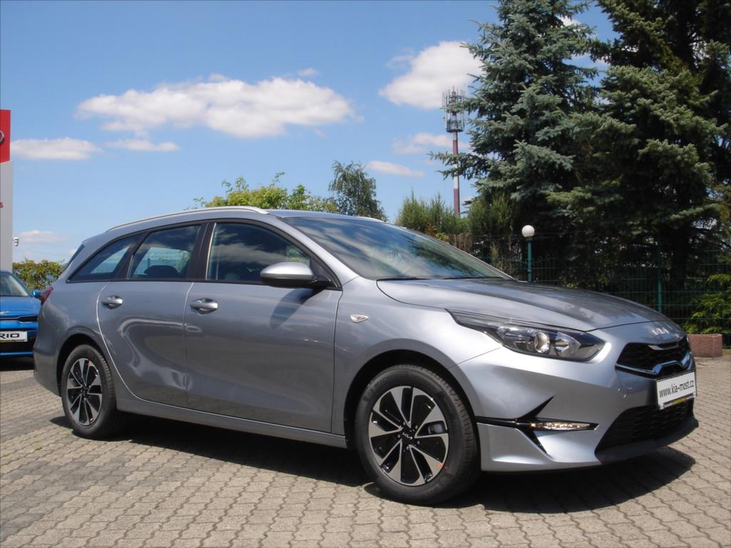Kia Ceed SW 1.5 T-GDi SPIN 2025 SLEVA