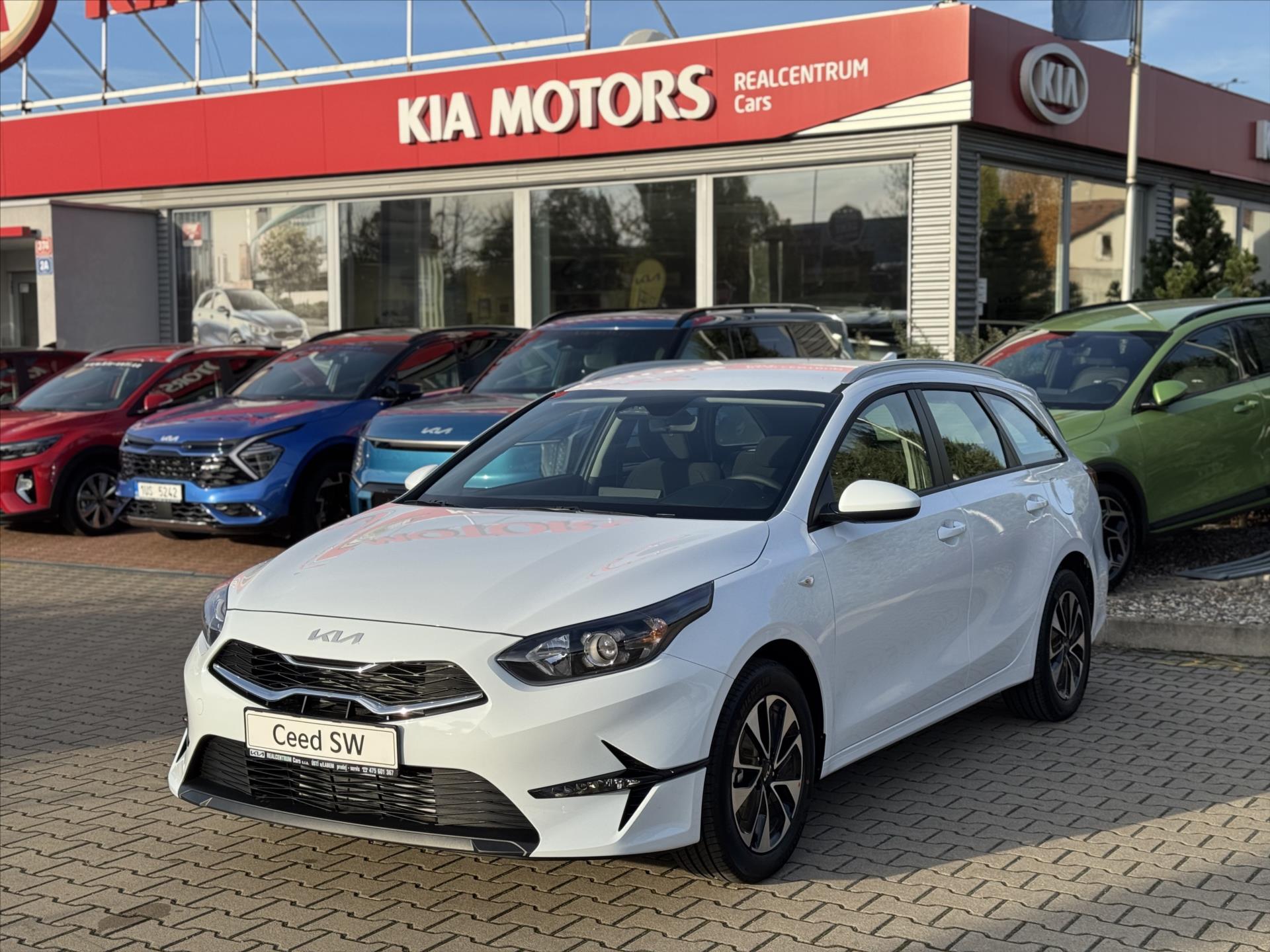 Kia Ceed 1,5 T-GDi SPIN SKLADEM  SW