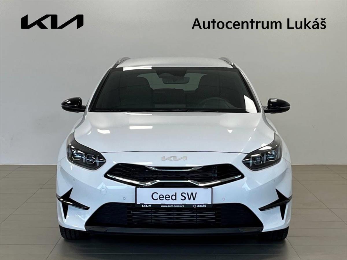 Kia Ceed Ceed SW CD 1,5 T-GDi GPF EDICE 30 (2025)