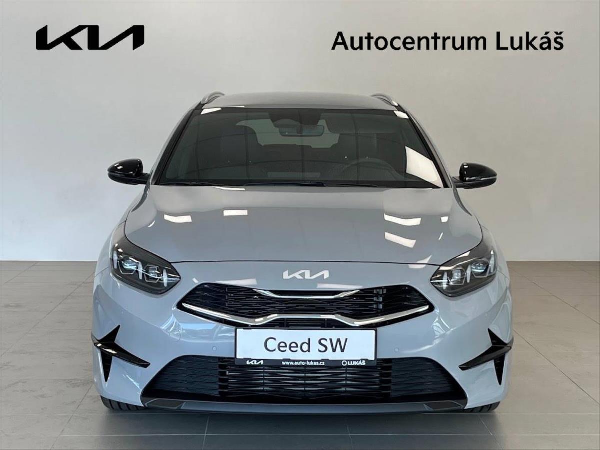 Kia Ceed Ceed SW CD 1,5 T-GDi GPF EDICE 30 (2025)